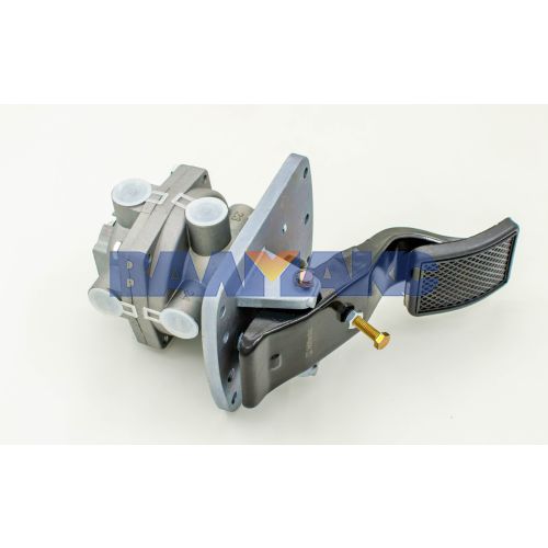 кран главный тормозной н/обр с педалью Камаз, МАЗ, ЗИЛ (35140090130, 4613072000, 100-3514108)